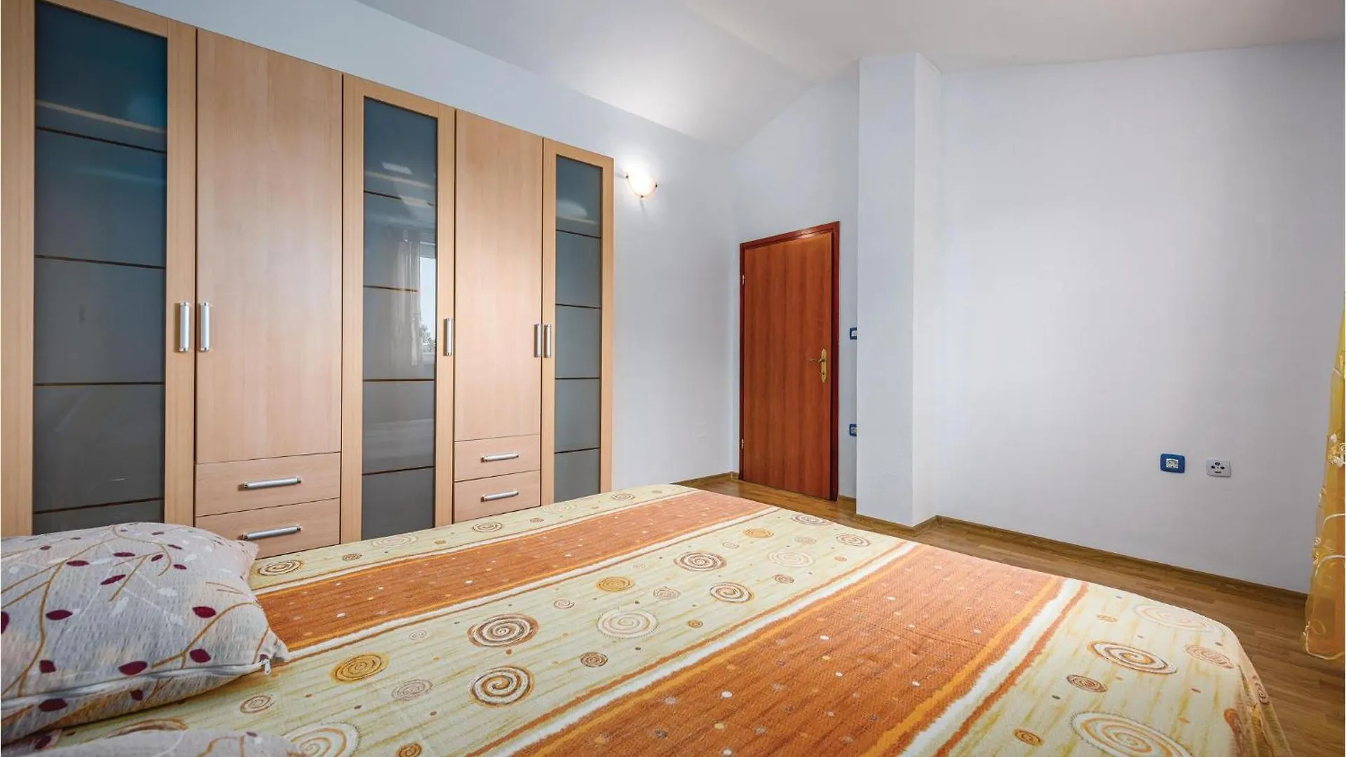 Lovely Home In Nedescina With Kitchen